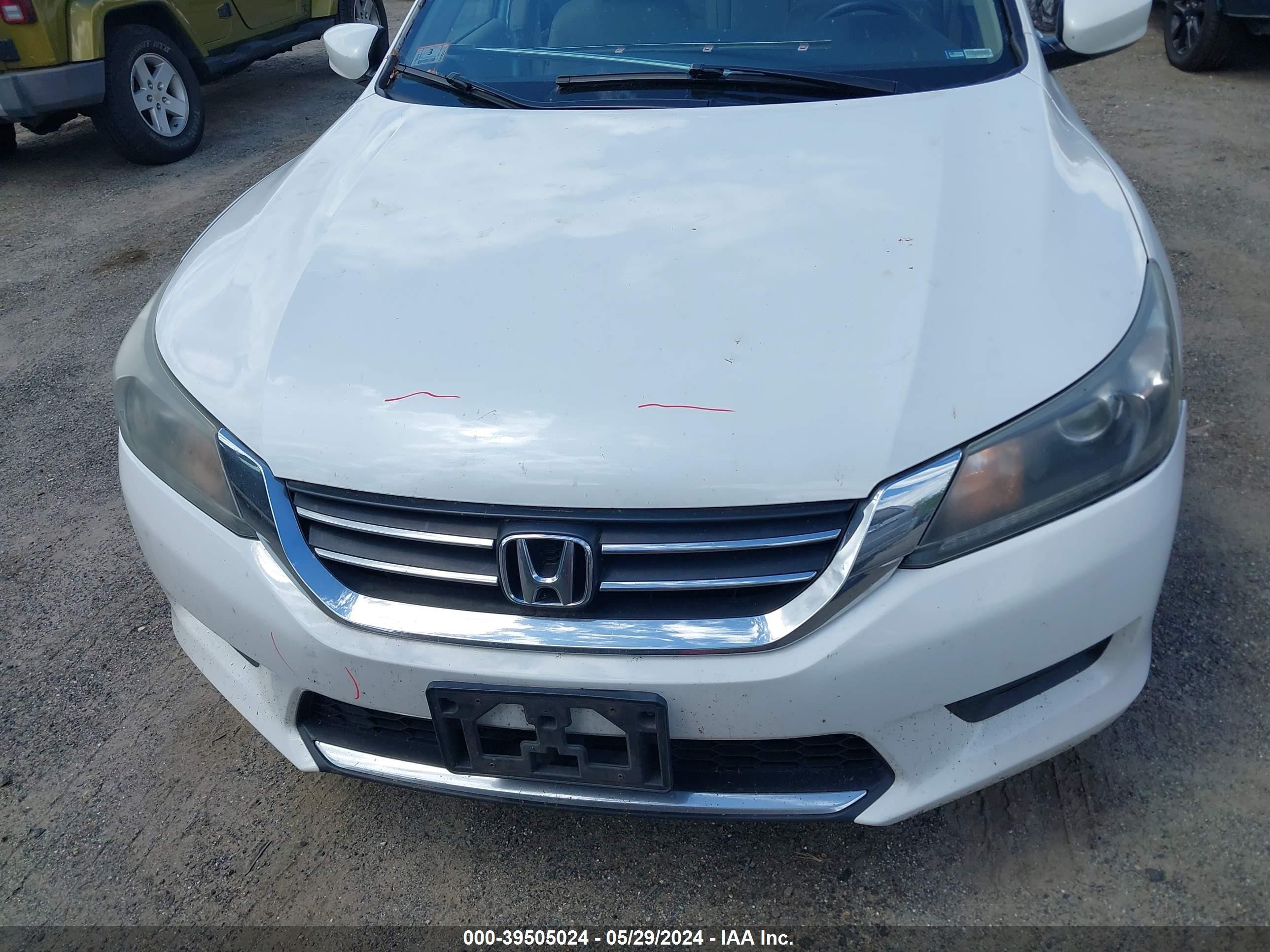 Photo 12 VIN: 1HGCR2F37FA240957 - HONDA ACCORD 