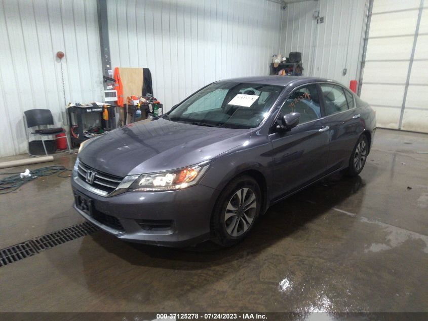 Photo 1 VIN: 1HGCR2F37FA267351 - HONDA ACCORD 