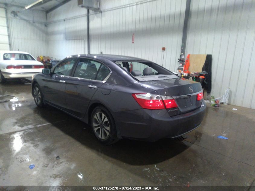 Photo 2 VIN: 1HGCR2F37FA267351 - HONDA ACCORD 