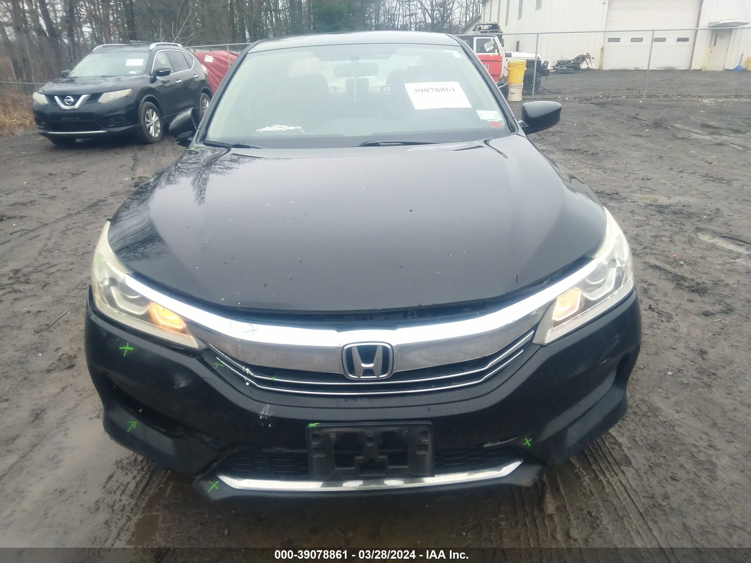 Photo 11 VIN: 1HGCR2F37GA019280 - HONDA ACCORD 