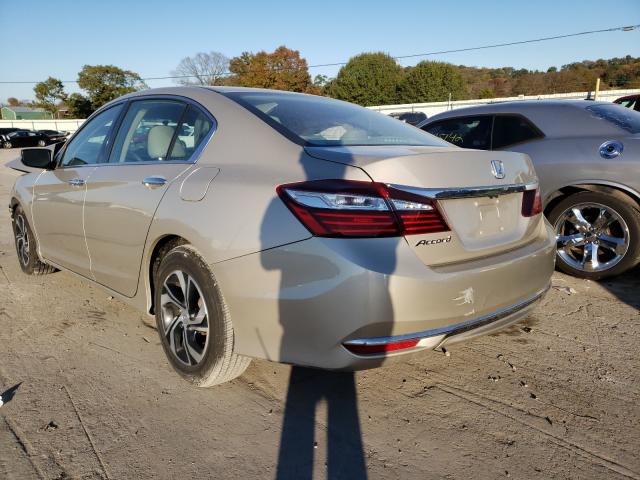 Photo 2 VIN: 1HGCR2F37GA061674 - HONDA ACCORD LX 