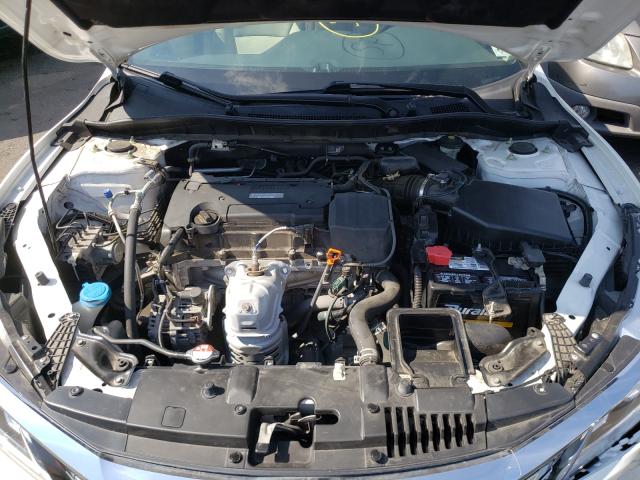 Photo 6 VIN: 1HGCR2F37GA123137 - HONDA ACCORD LX 