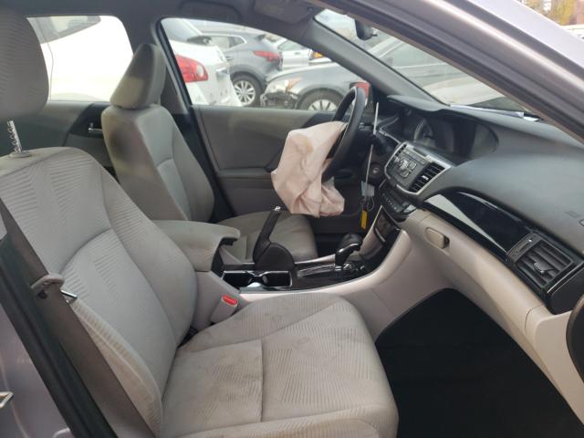 Photo 4 VIN: 1HGCR2F37GA149852 - HONDA ACCORD LX 