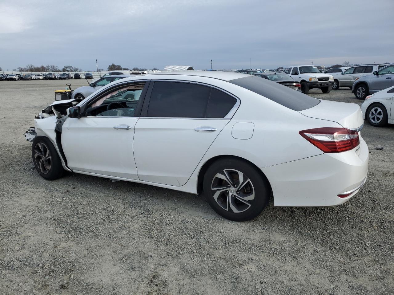 Photo 1 VIN: 1HGCR2F37GA166702 - HONDA ACCORD 