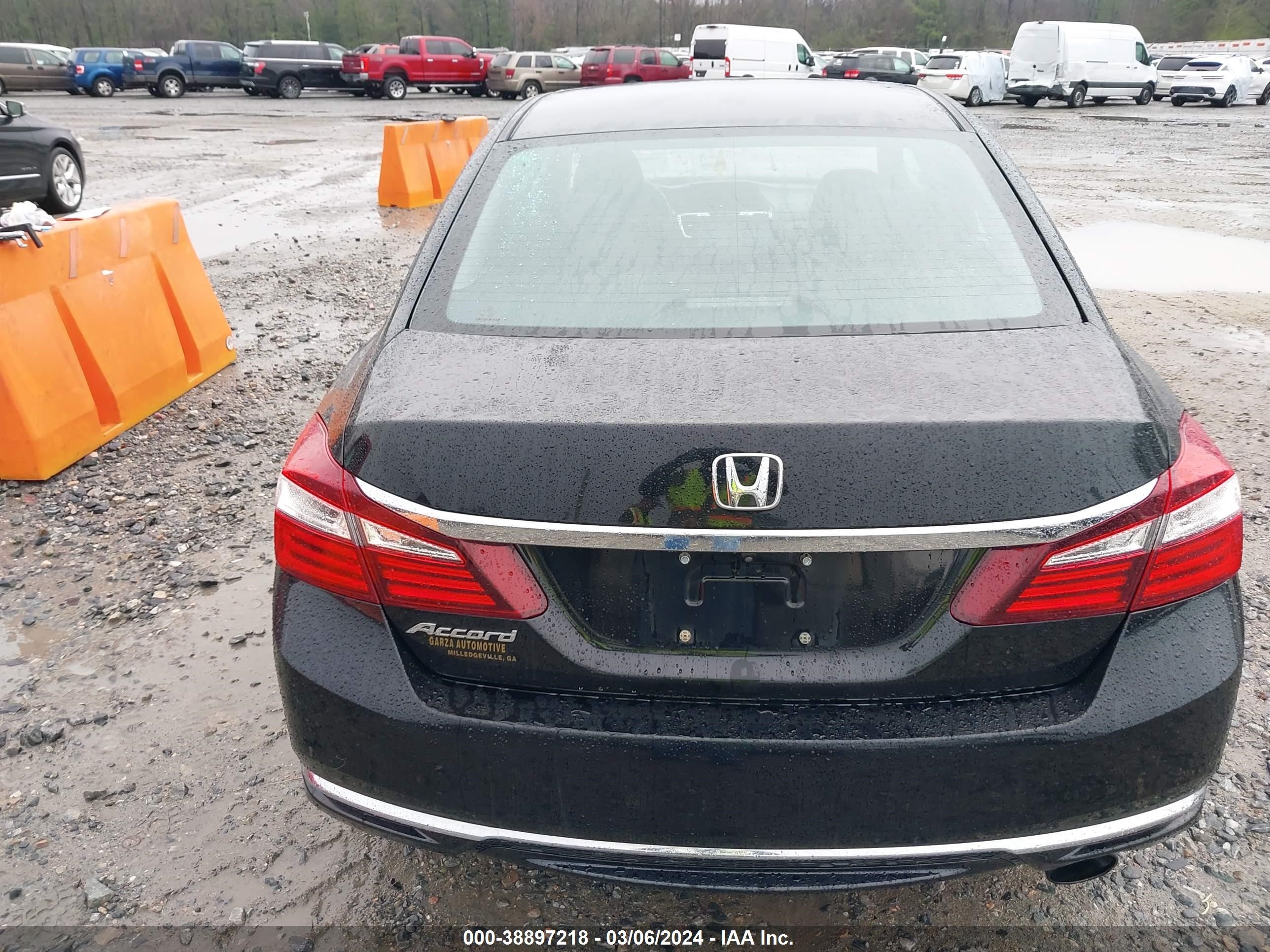 Photo 15 VIN: 1HGCR2F37GA167509 - HONDA ACCORD 