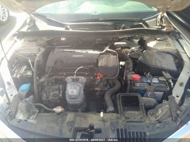 Photo 9 VIN: 1HGCR2F37GA207572 - HONDA ACCORD SEDAN 