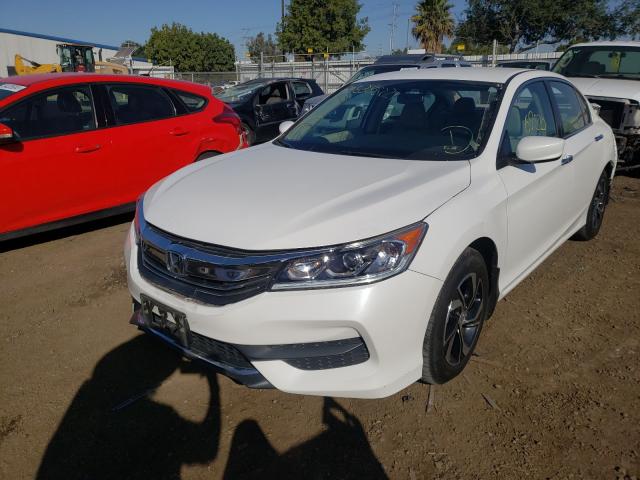 Photo 1 VIN: 1HGCR2F37GA209001 - HONDA ACCORD LX 