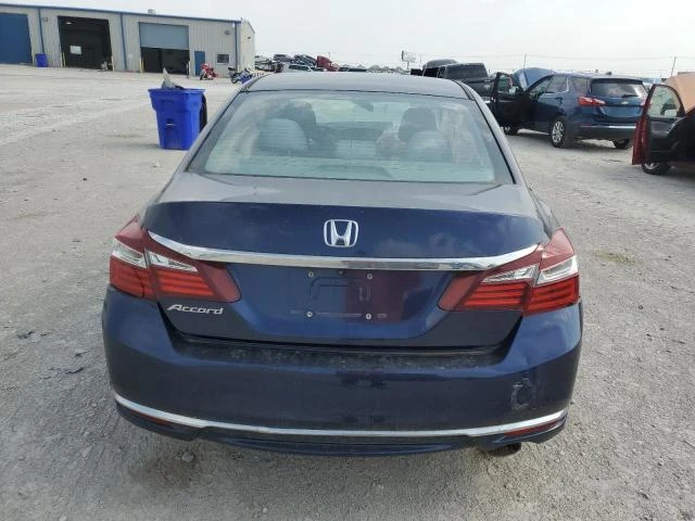 Photo 5 VIN: 1HGCR2F37HA005400 - HONDA ACCORD LX 