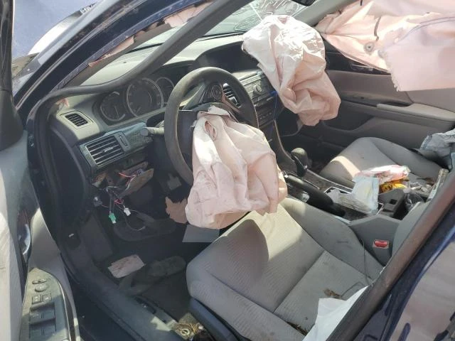 Photo 7 VIN: 1HGCR2F37HA005400 - HONDA ACCORD LX 