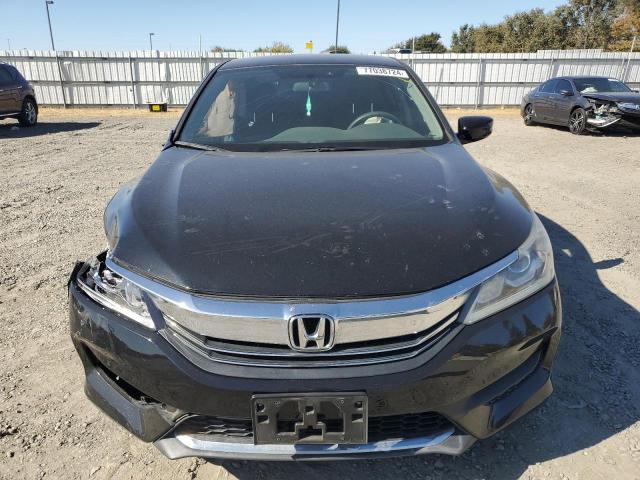 Photo 4 VIN: 1HGCR2F37HA014145 - HONDA ACCORD LX 