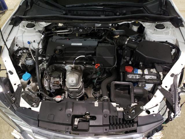 Photo 6 VIN: 1HGCR2F37HA015618 - HONDA ACCORD LX 