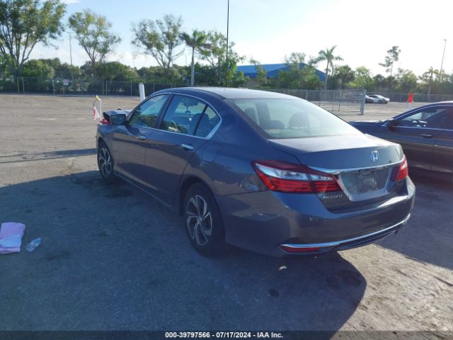 Photo 2 VIN: 1HGCR2F37HA018776 - HONDA ACCORD 