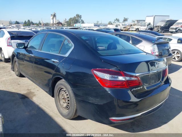 Photo 2 VIN: 1HGCR2F37HA062115 - HONDA ACCORD 