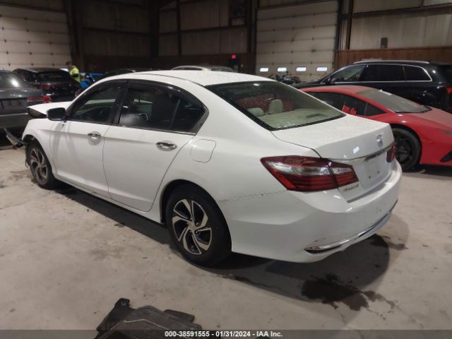 Photo 2 VIN: 1HGCR2F37HA064768 - HONDA ACCORD 