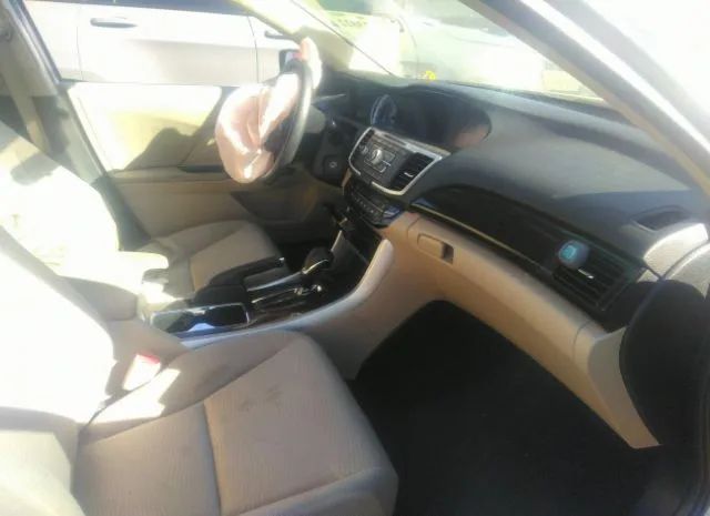 Photo 4 VIN: 1HGCR2F37HA096619 - HONDA ACCORD SEDAN 