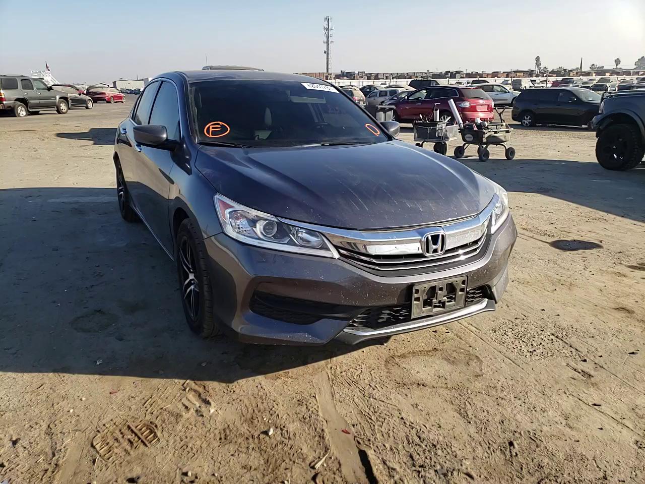 Photo 10 VIN: 1HGCR2F37HA103570 - HONDA ACCORD LX 