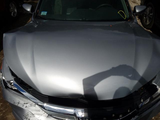 Photo 6 VIN: 1HGCR2F37HA103620 - HONDA ACCORD LX 