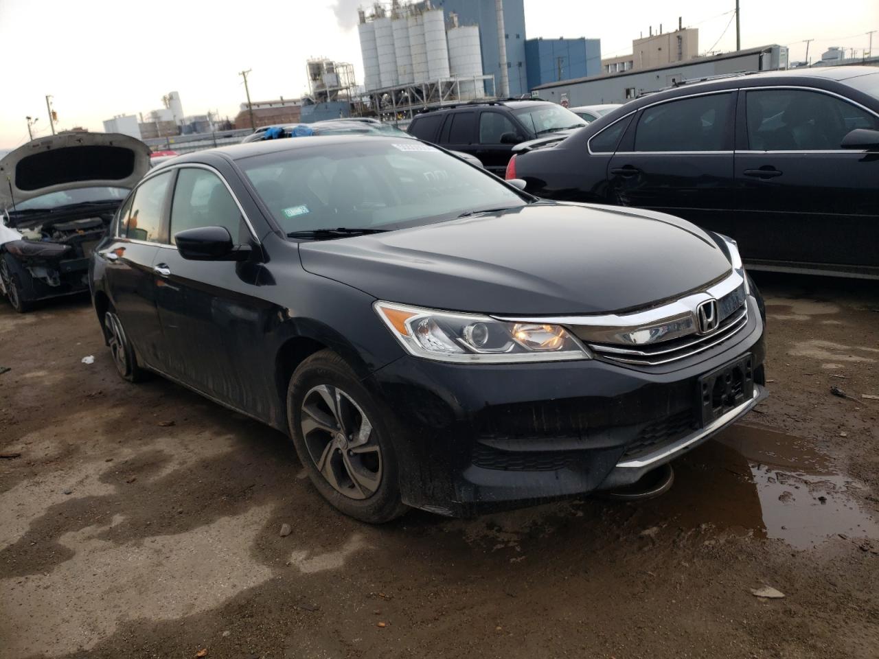 Photo 3 VIN: 1HGCR2F37HA110311 - HONDA ACCORD 