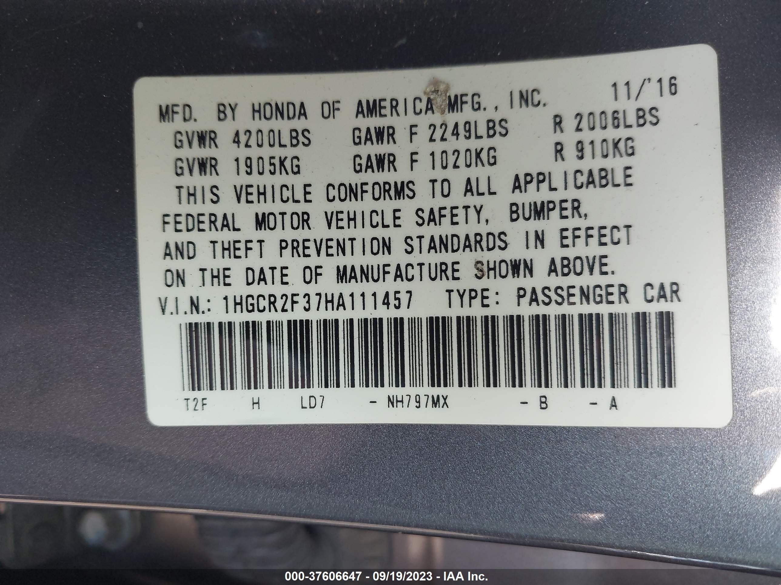 Photo 8 VIN: 1HGCR2F37HA111457 - HONDA ACCORD 