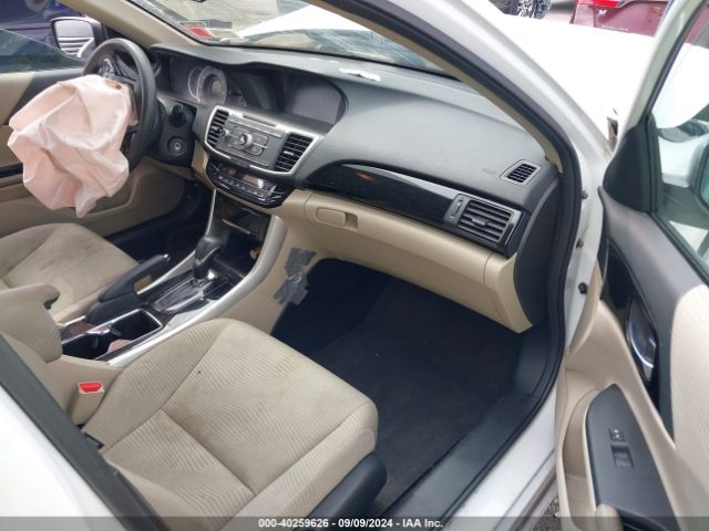 Photo 4 VIN: 1HGCR2F37HA116867 - HONDA ACCORD 