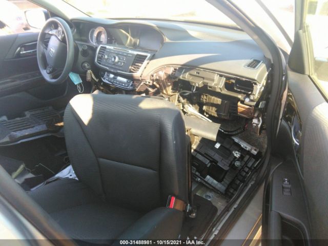 Photo 4 VIN: 1HGCR2F37HA141932 - HONDA ACCORD SEDAN 