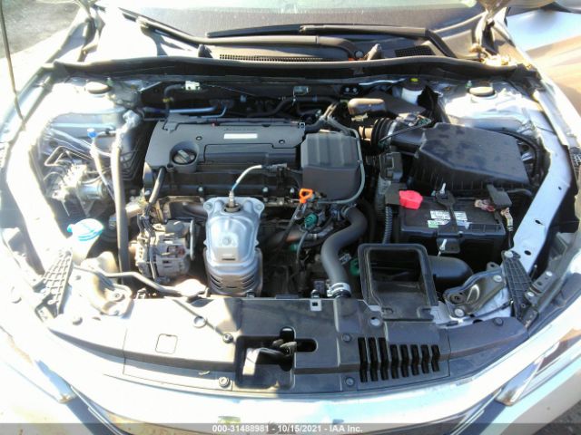 Photo 9 VIN: 1HGCR2F37HA141932 - HONDA ACCORD SEDAN 