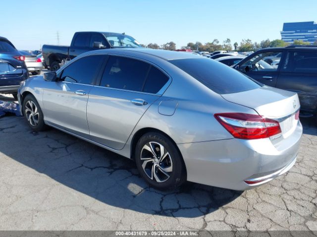 Photo 2 VIN: 1HGCR2F37HA148847 - HONDA ACCORD 