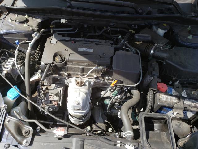 Photo 6 VIN: 1HGCR2F37HA156995 - HONDA ACCORD LX 