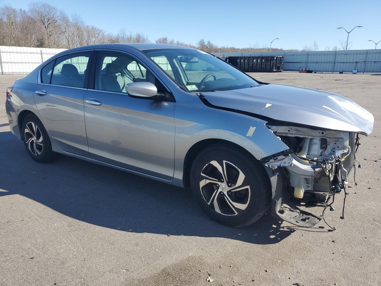 Photo 3 VIN: 1HGCR2F37HA187180 - HONDA ACCORD 