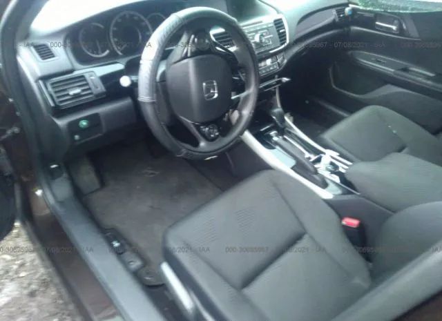 Photo 4 VIN: 1HGCR2F37HA206391 - HONDA ACCORD SEDAN 