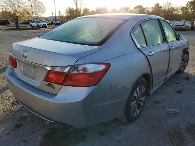 Photo 3 VIN: 1HGCR2F38DA015069 - HONDA ACCORD LX 