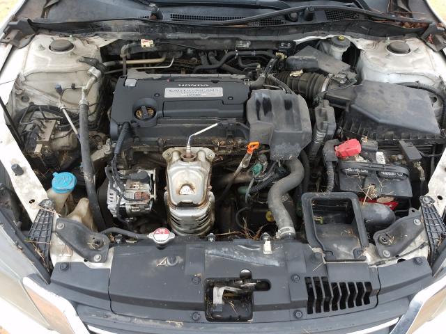 Photo 6 VIN: 1HGCR2F38DA027884 - HONDA ACCORD LX 