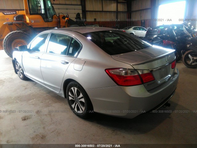 Photo 2 VIN: 1HGCR2F38DA048332 - HONDA ACCORD SDN 