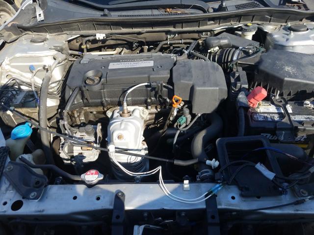 Photo 6 VIN: 1HGCR2F38DA084487 - HONDA ACCORD LX 