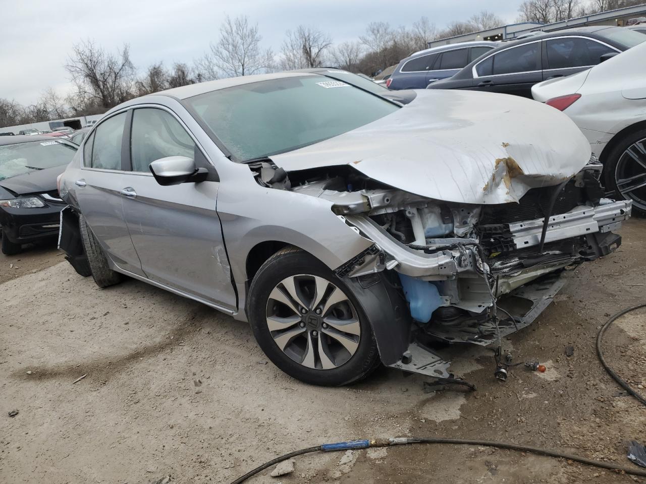 Photo 3 VIN: 1HGCR2F38DA101143 - HONDA ACCORD 