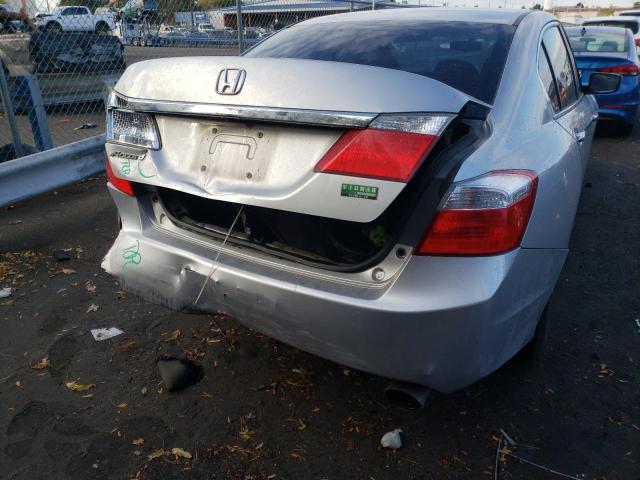 Photo 8 VIN: 1HGCR2F38DA133249 - HONDA ACCORD LX 