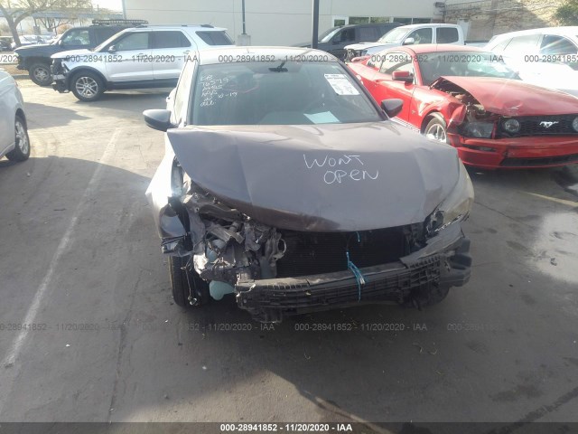 Photo 5 VIN: 1HGCR2F38DA141206 - HONDA ACCORD SDN 