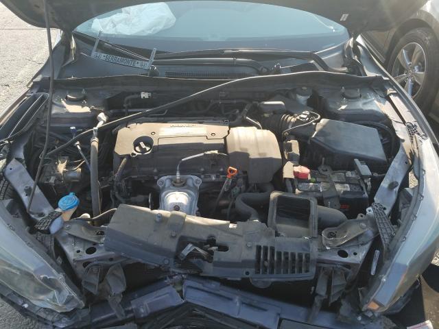 Photo 6 VIN: 1HGCR2F38DA166882 - HONDA ACCORD LX 