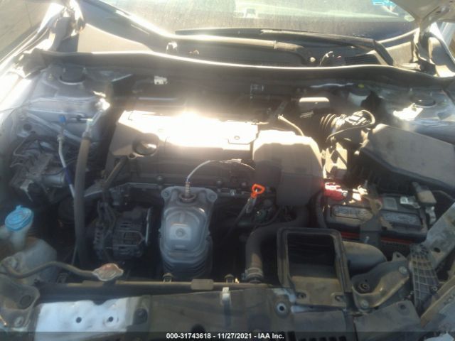 Photo 9 VIN: 1HGCR2F38DA190454 - HONDA ACCORD SDN 