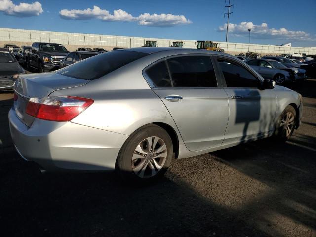 Photo 2 VIN: 1HGCR2F38DA208239 - HONDA ACCORD LX 