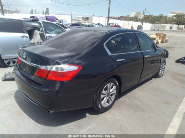 Photo 3 VIN: 1HGCR2F38DA217961 - HONDA ACCORD SDN 