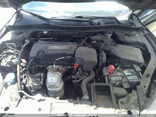 Photo 9 VIN: 1HGCR2F38DA217961 - HONDA ACCORD SDN 