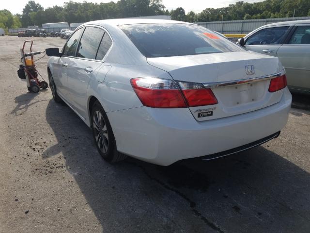 Photo 2 VIN: 1HGCR2F38DA240463 - HONDA ACCORD LX 