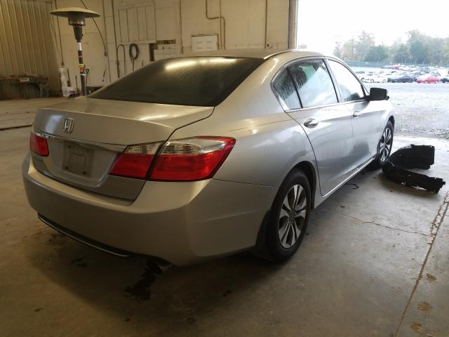 Photo 3 VIN: 1HGCR2F38DA261233 - HONDA ACCORD LX 