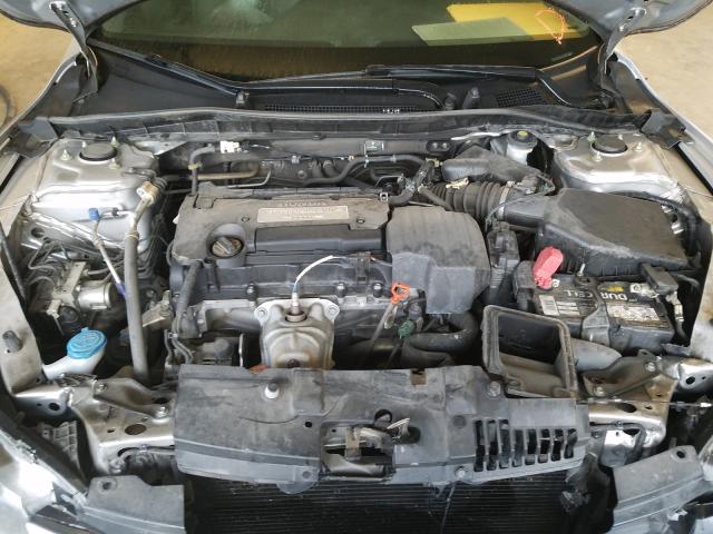 Photo 6 VIN: 1HGCR2F38DA261233 - HONDA ACCORD LX 