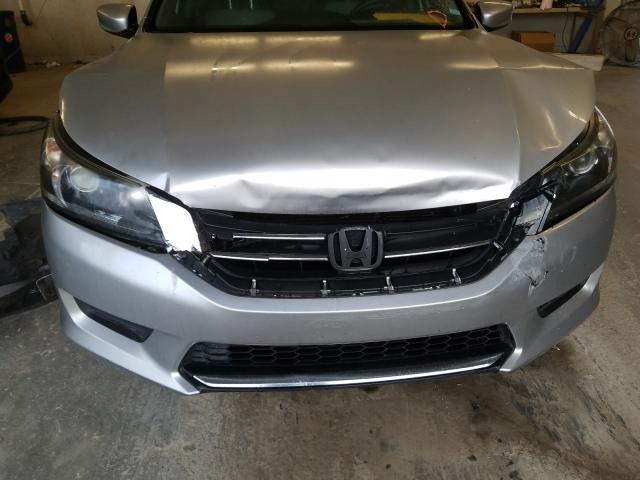 Photo 8 VIN: 1HGCR2F38DA261233 - HONDA ACCORD LX 