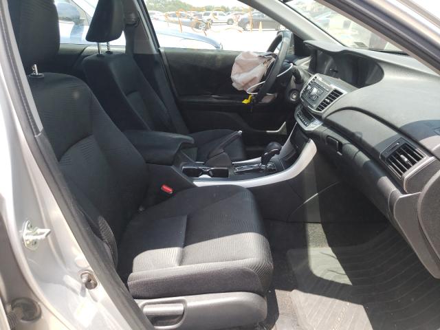 Photo 4 VIN: 1HGCR2F38EA007782 - HONDA ACCORD LX 