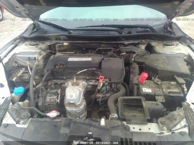 Photo 9 VIN: 1HGCR2F38EA008415 - HONDA ACCORD SEDAN 