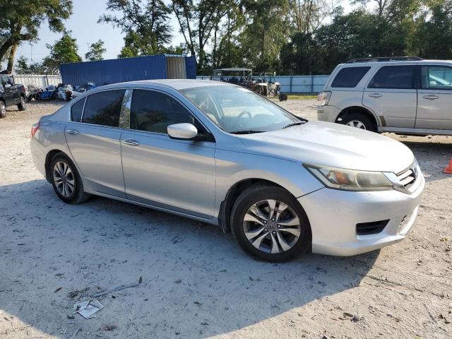 Photo 3 VIN: 1HGCR2F38EA053595 - HONDA ACCORD LX 