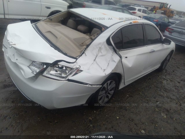 Photo 3 VIN: 1HGCR2F38EA095359 - HONDA ACCORD SEDAN 